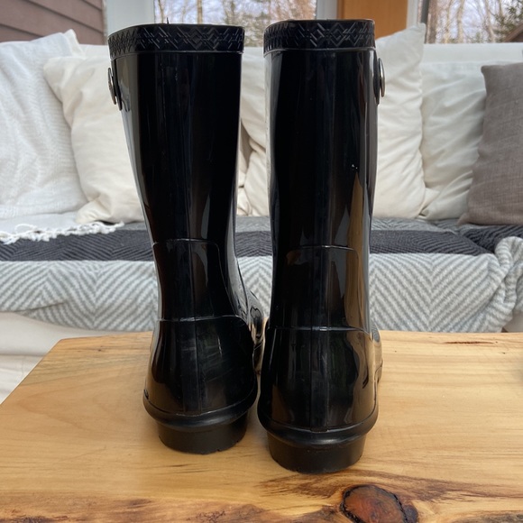 UGG Sienna Waterproof Rain Boot - Picture 3 of 8